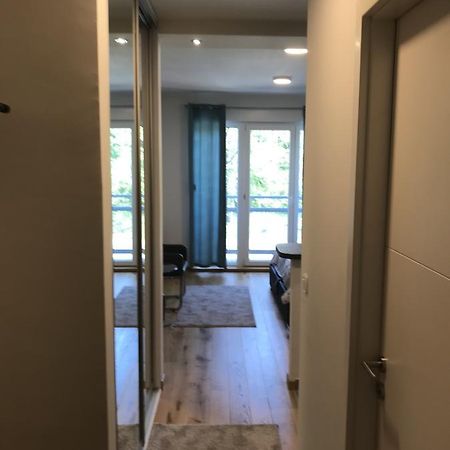 Zaza Apartman Belgrado Esterno foto